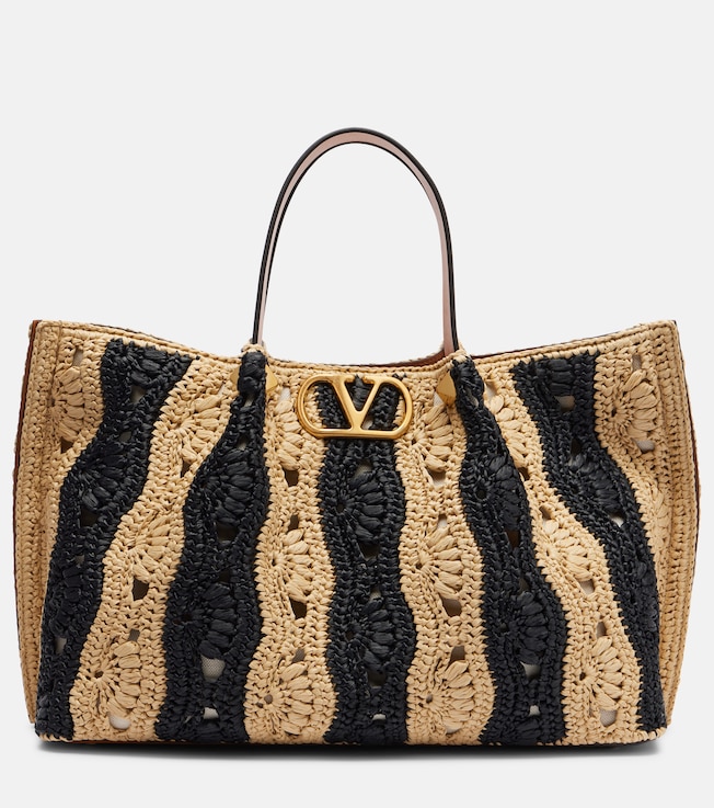 VLogo Medium raffia tote bag