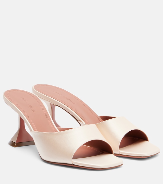 Lupita satin mules