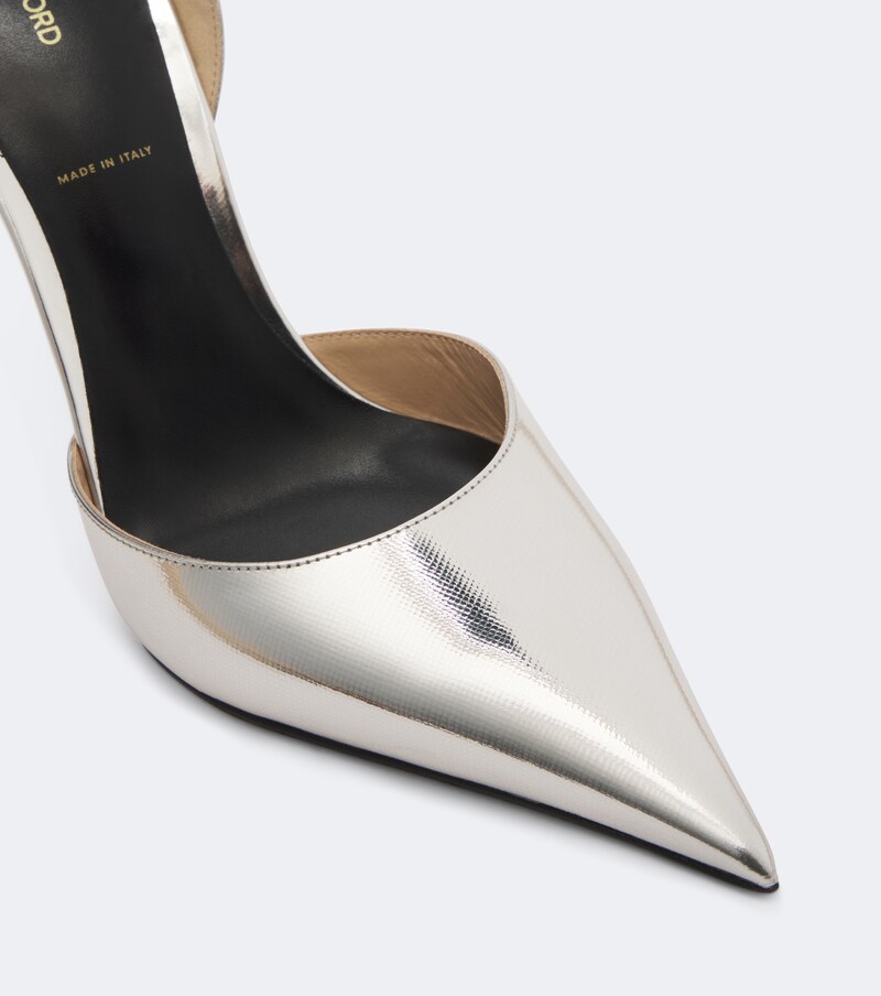 Metallic leather pumps