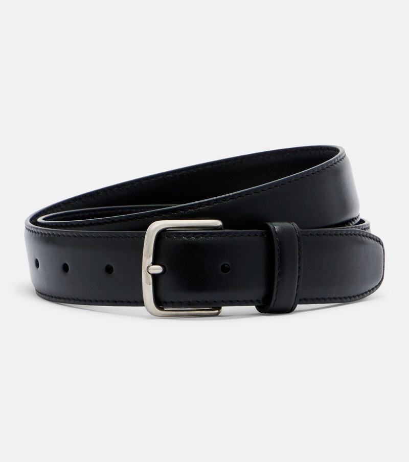 Classic leather belt