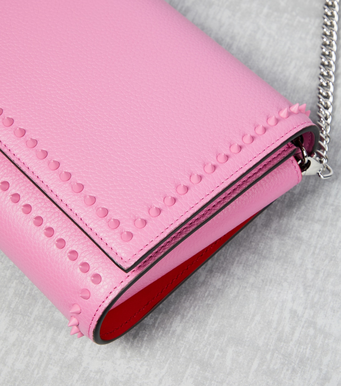 Pochette Paloma en cuir à ornements | Christian Louboutin