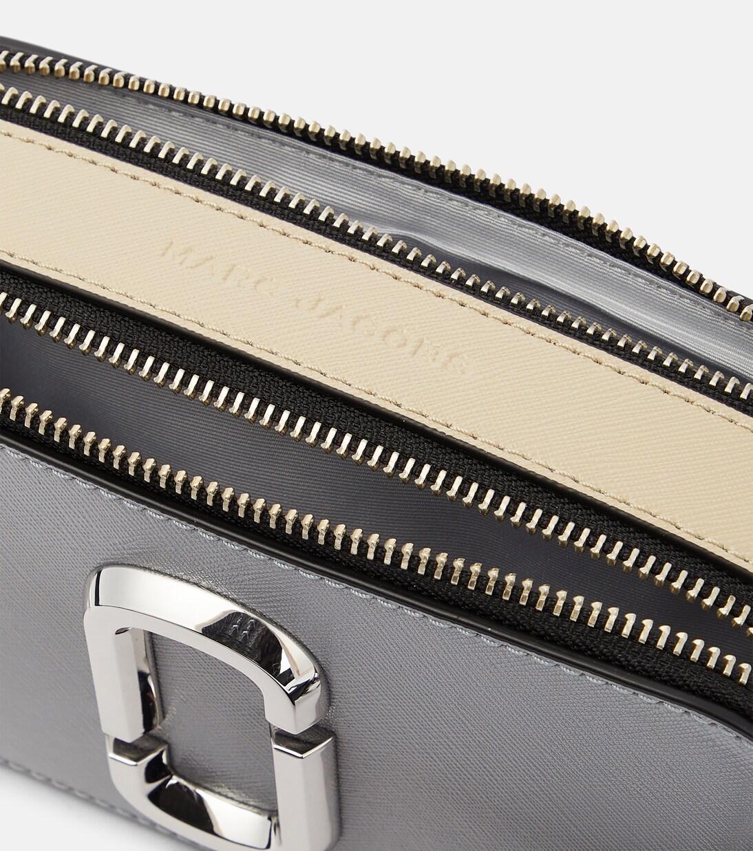 The Snapshot Small camera bag | Marc Jacobs