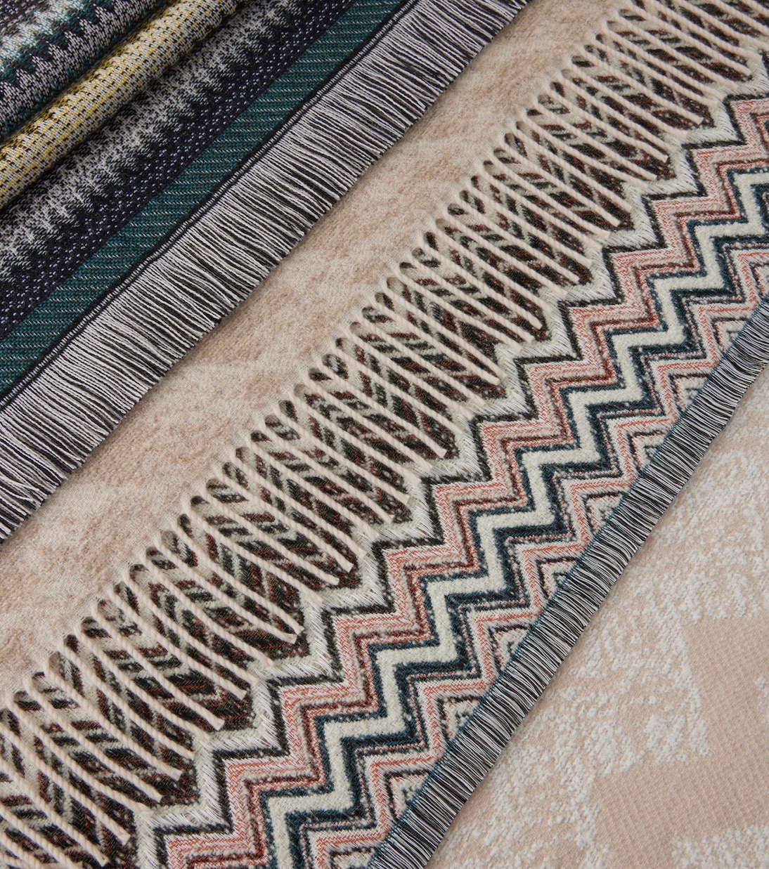 Forrest Zigzag throw | Missoni