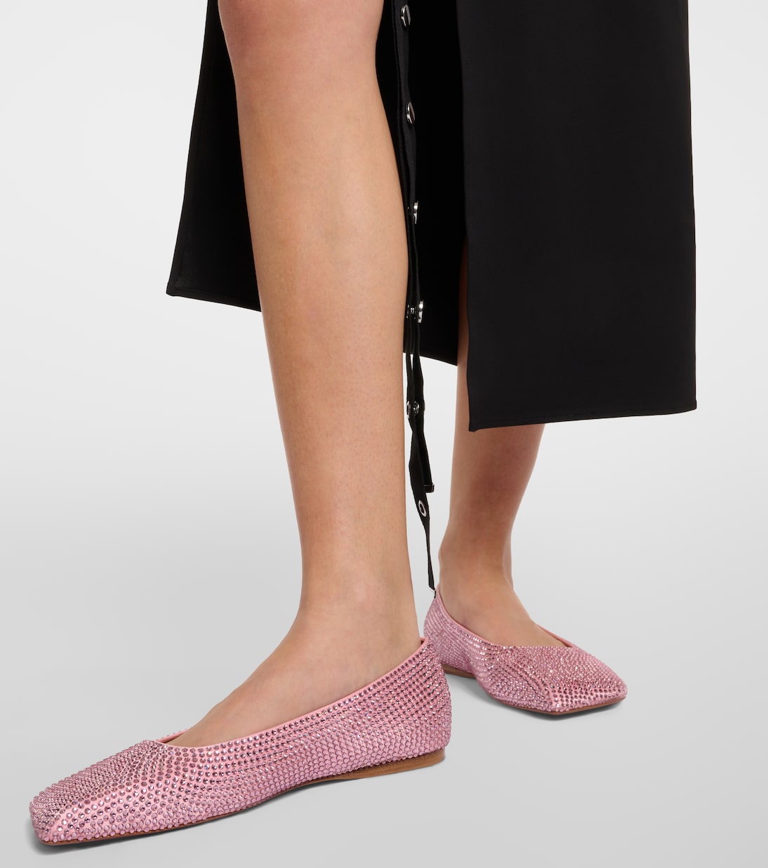 Ballerinas Ane aus Satin mit Kristallen | Amina Muaddi