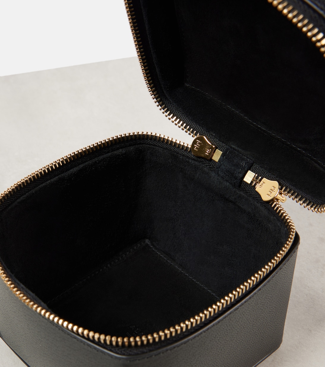 Sac vanity Cube en cuir | Alaïa