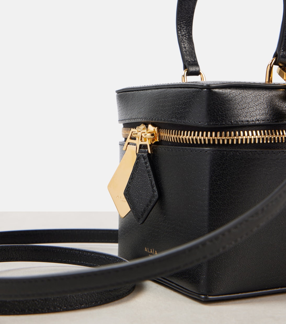 Sac vanity Cube en cuir | Alaïa