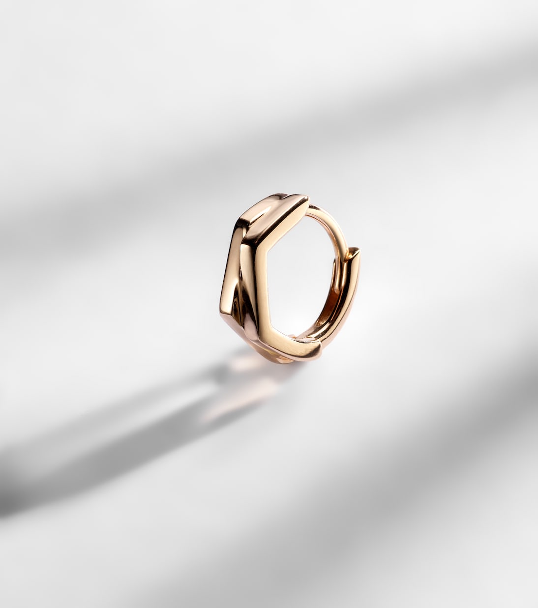 Orecchini a cerchio in oro rosa 18kt Antifer, stile giovane e moderno