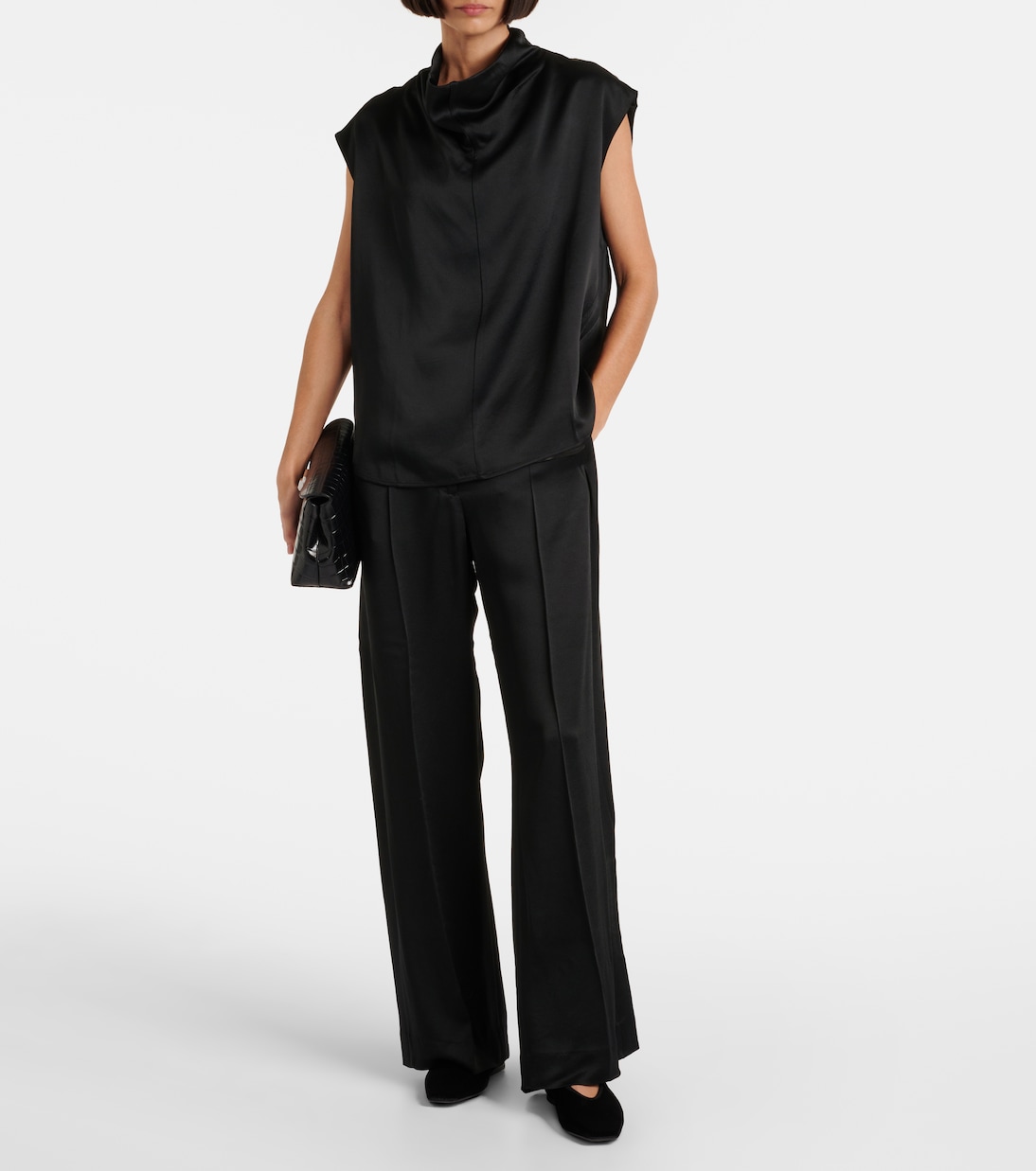 Weite High-Rise-Hose aus Satin | Toteme