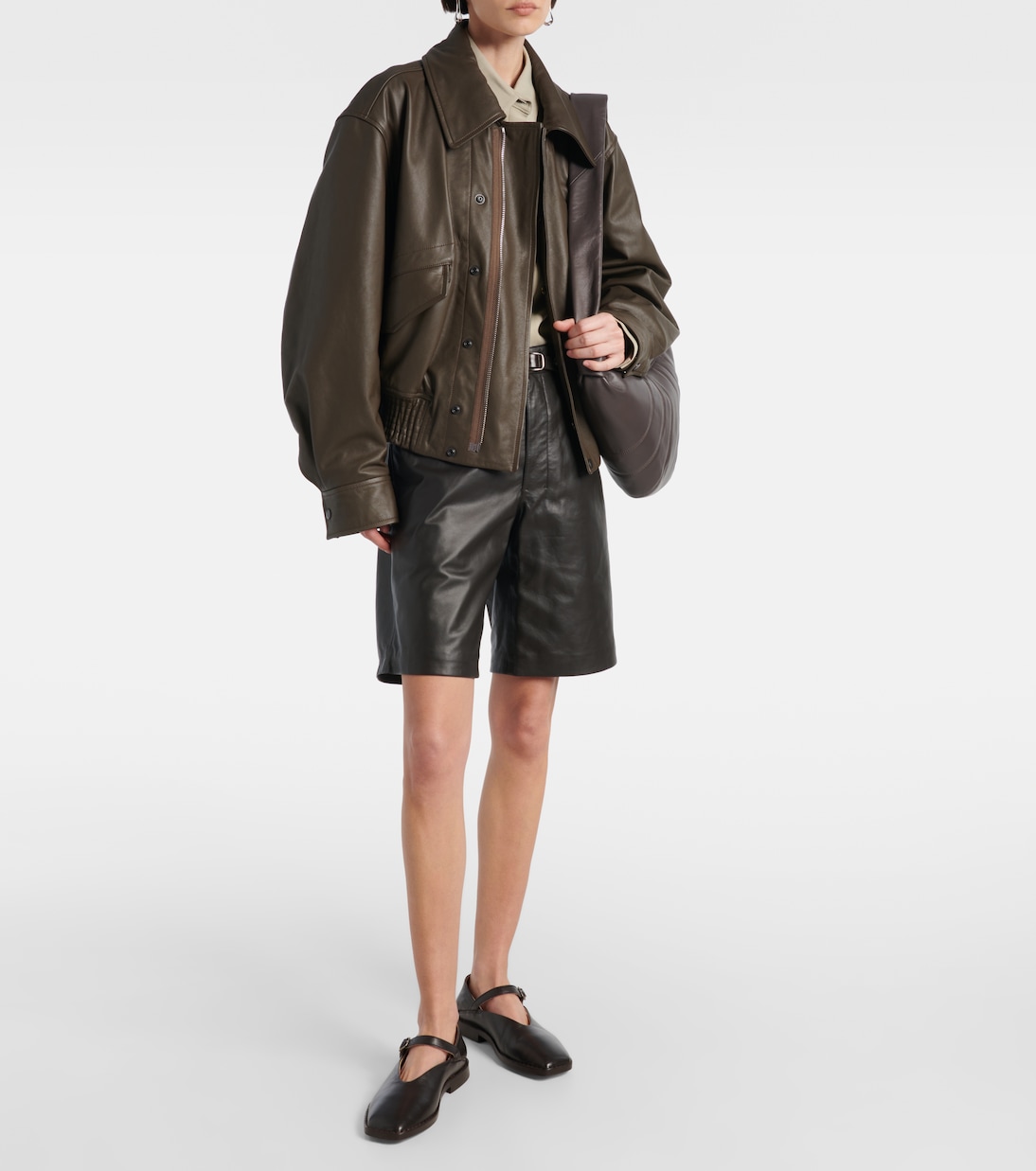 Eleganti ballerine in pelle Lemaire con allacciatura alla caviglia per uno stile giovane e raffinato