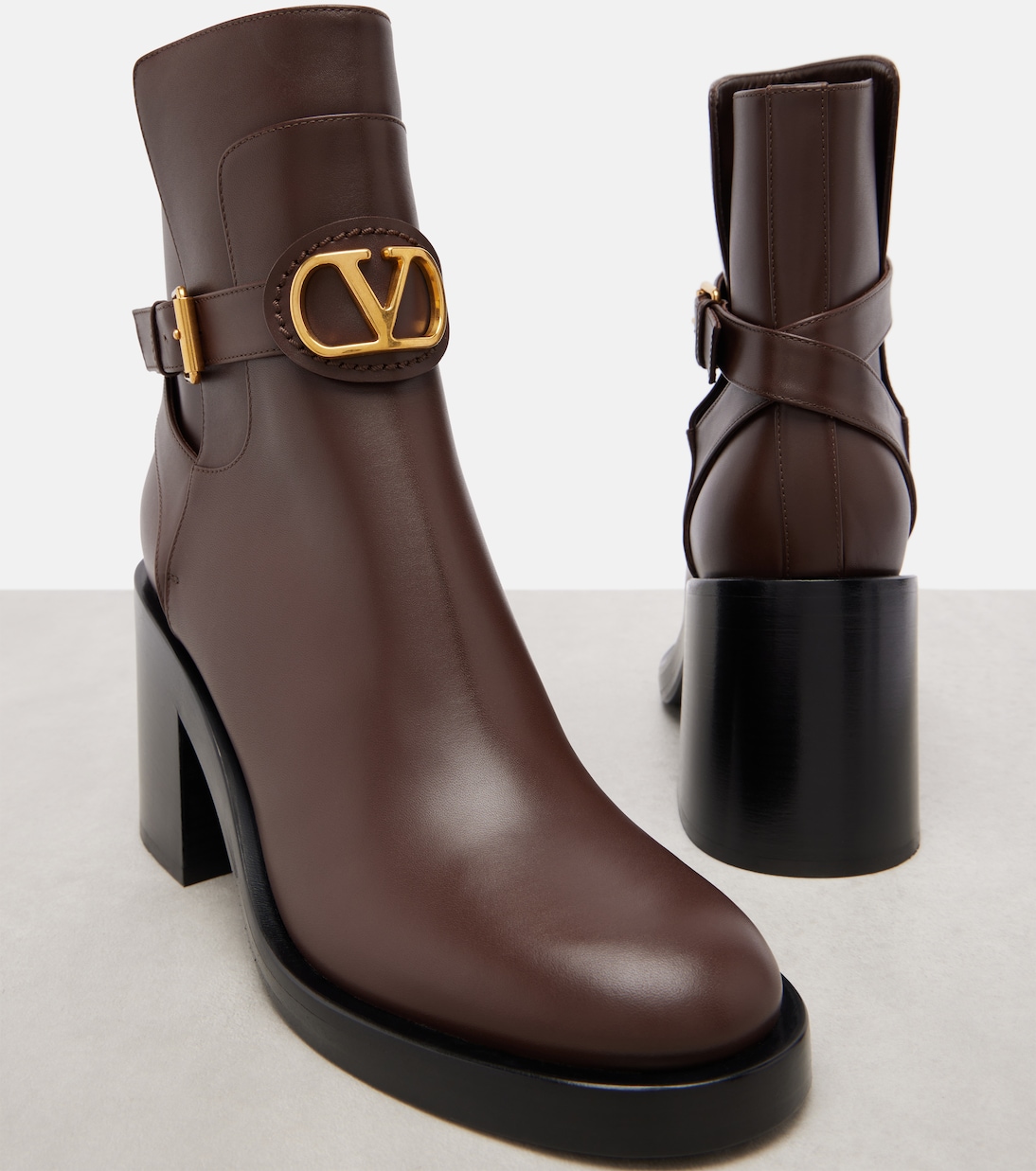 VLogo 70 leather ankle boots | Valentino Garavani