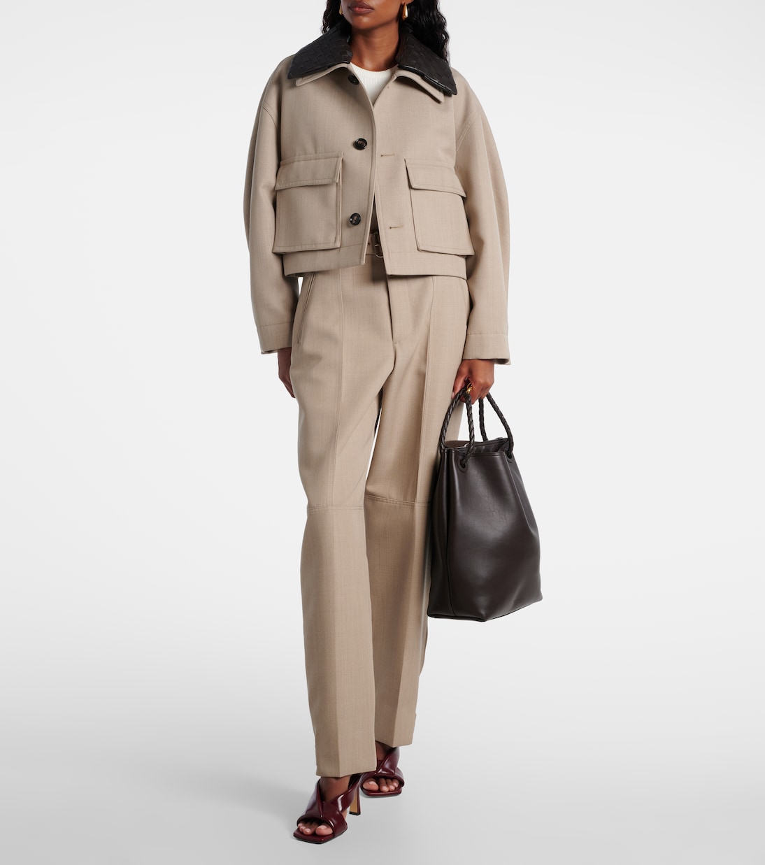 Andiamo Small leather bucket bag | Bottega Veneta