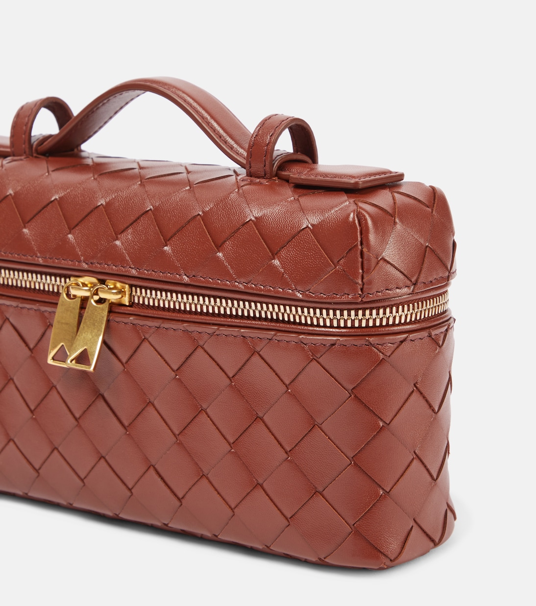 Bang Bang Intrecciato leather vanity bag | Bottega Veneta
