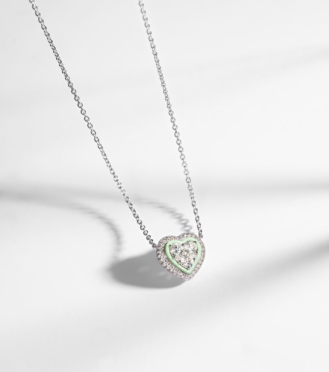 18kt white gold necklace with diamonds | Kamyen