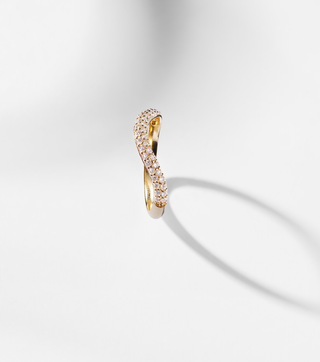 Anjelica 14kt gold ring with diamonds | Stone and Strand