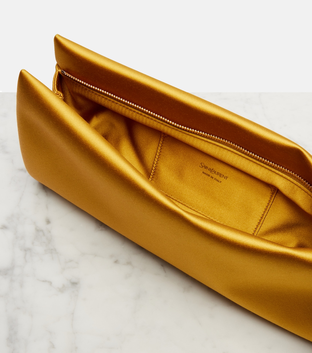 Clutch Supple aus Satin | Saint Laurent