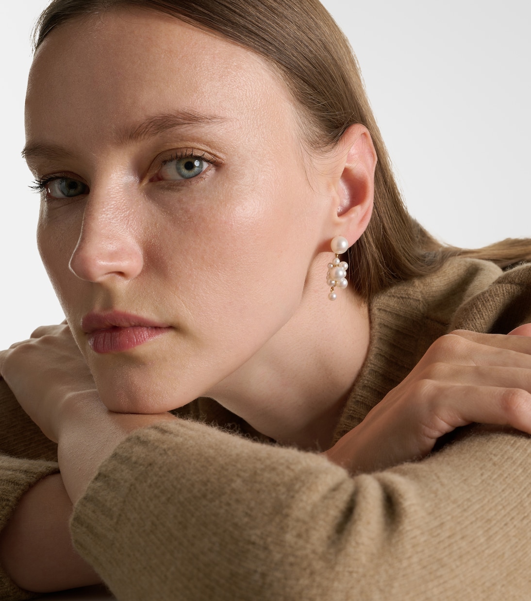 Boucles d'oreilles en or jaune 14 ct et perles Botticelli | Sophie Bille Brahe