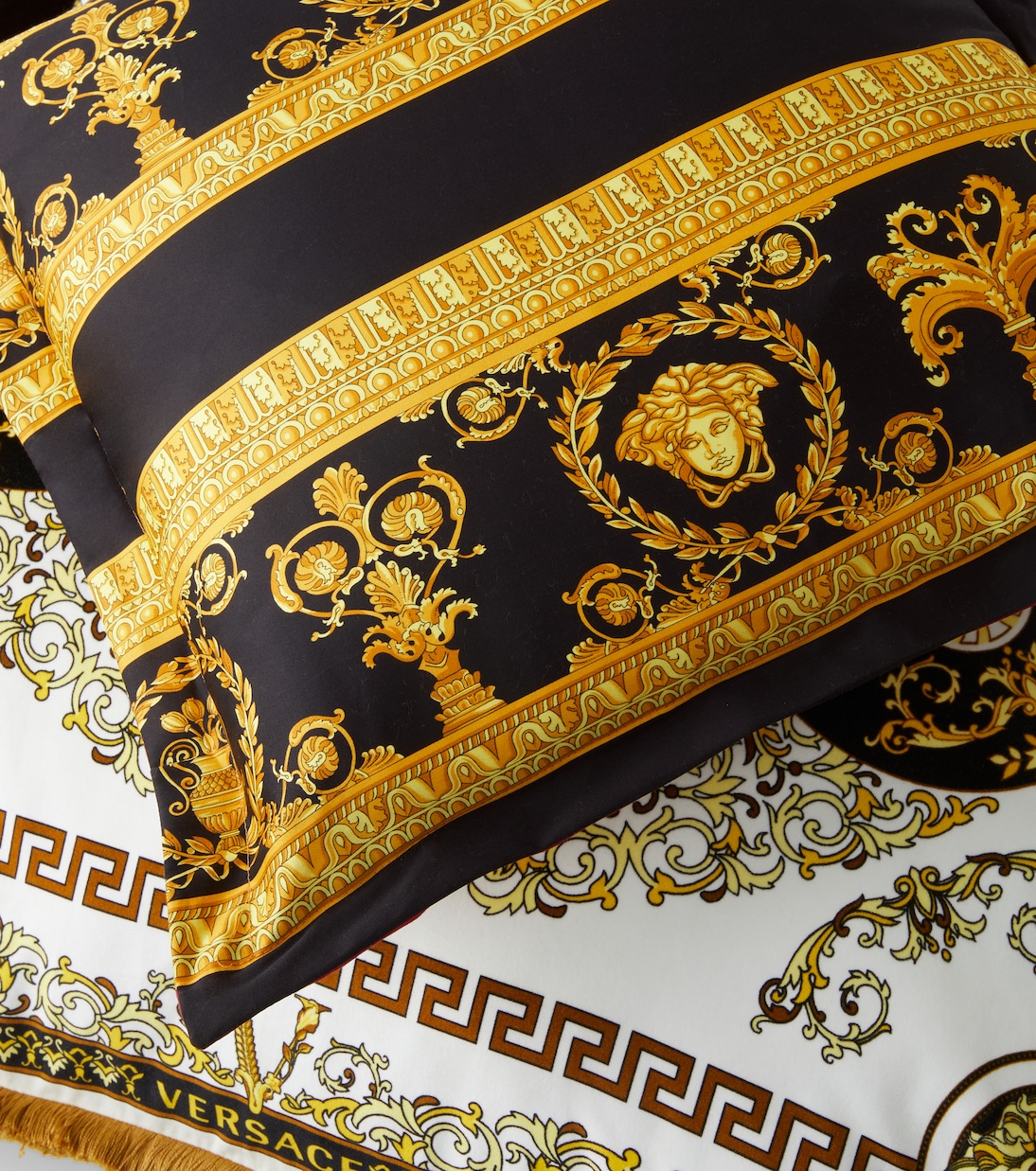 Barocco printed cotton cushion | Versace Home