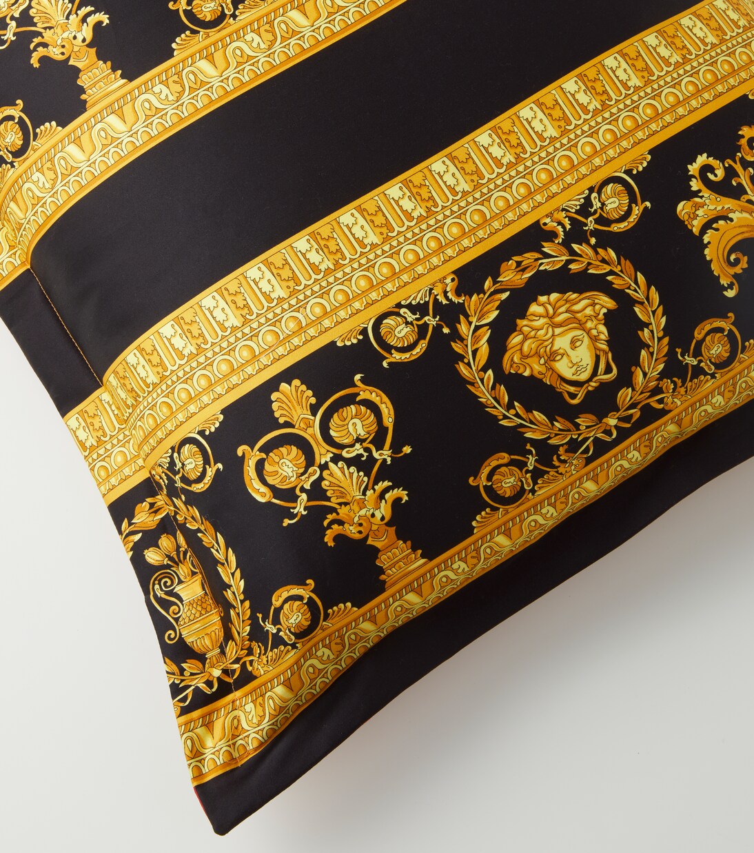 Barocco printed cotton cushion | Versace Home