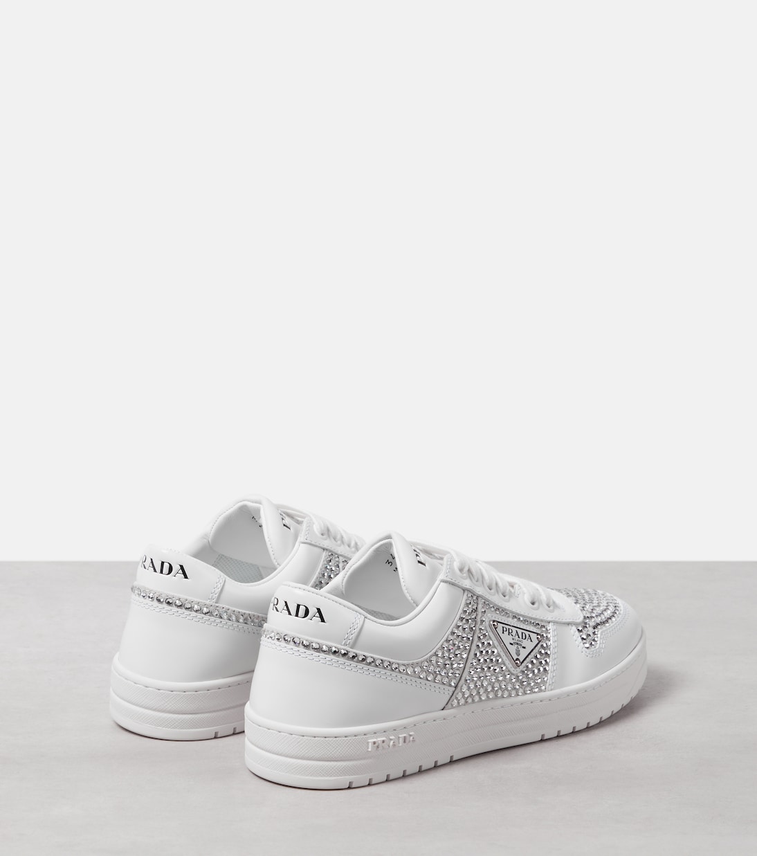Sneakers in pelle con cristalli | Prada
