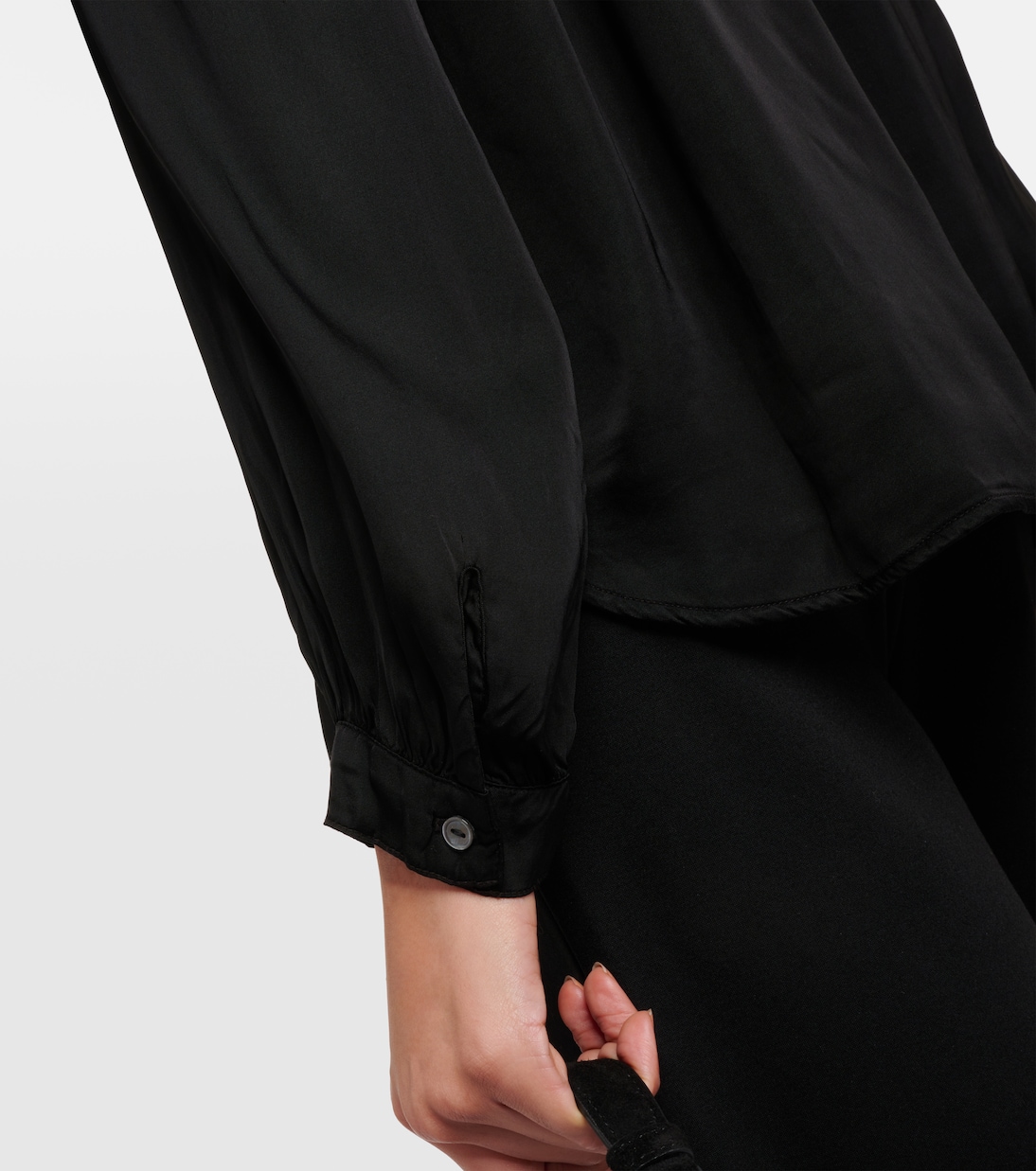 Bluse aus Satin | Velvet