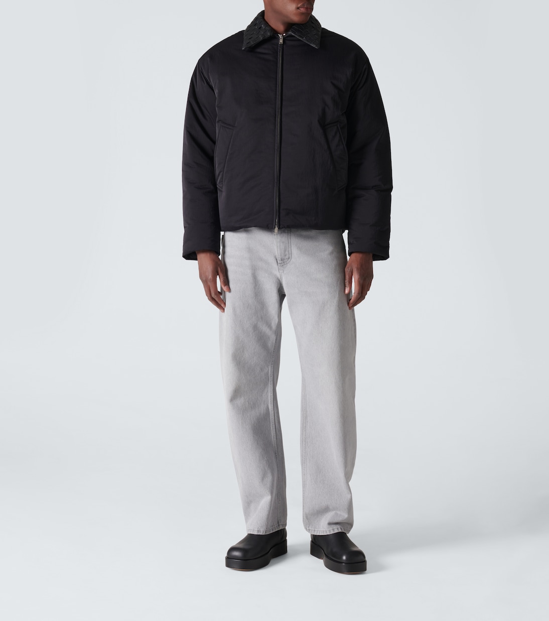 Daunenjacke Intrecciato aus Twill mit Leder | Bottega Veneta