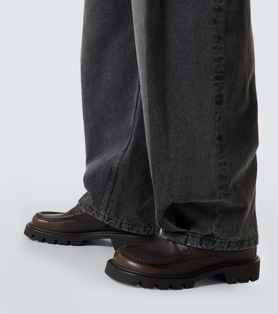 Pleated barrel-leg jeans | Loewe