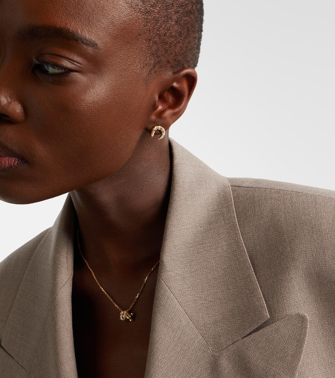 Boucles d’oreilles Écrevisse en or 9 ct et diamants | Yvonne Léon