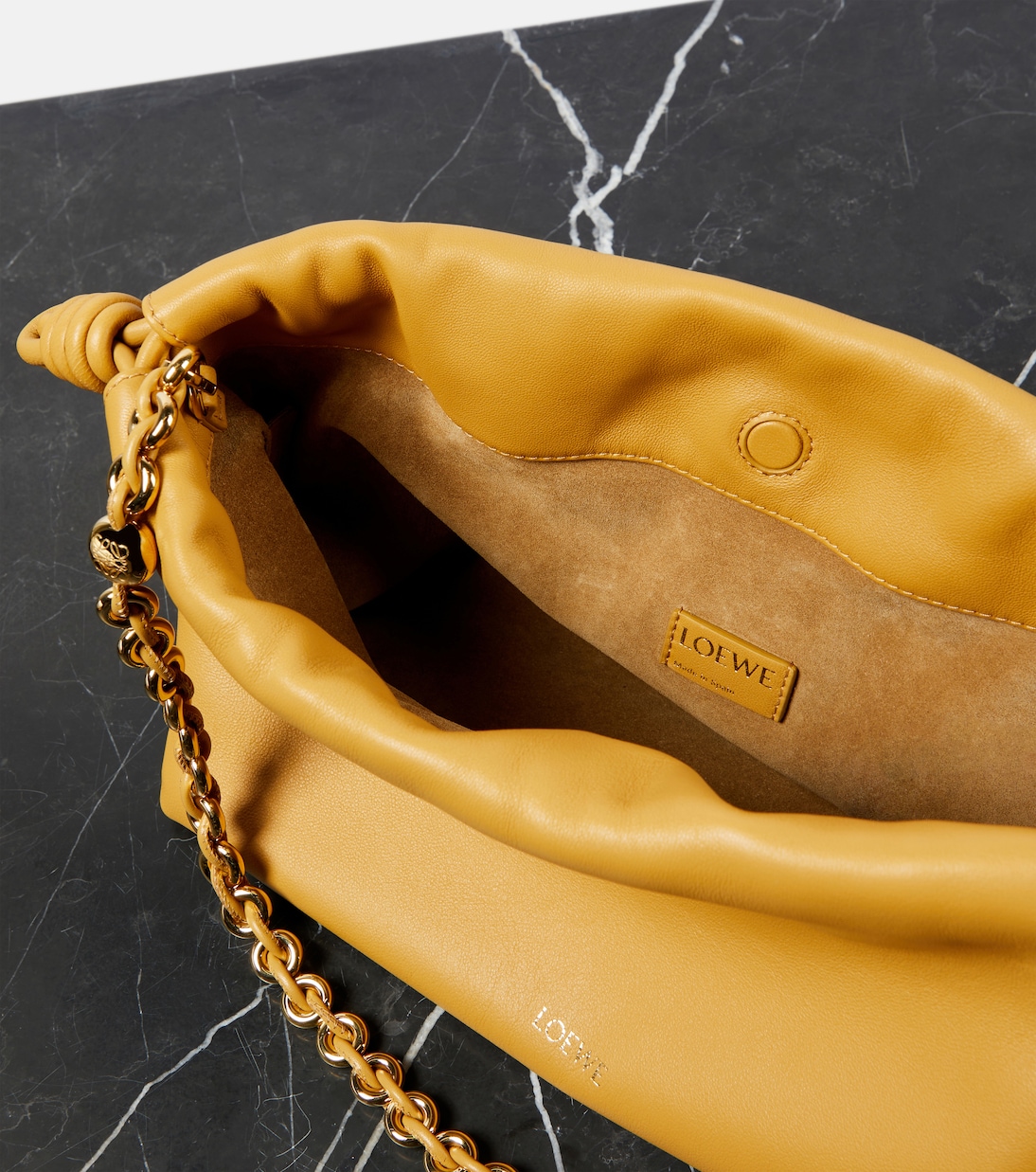 Clutch Flamenco aus Leder | Loewe