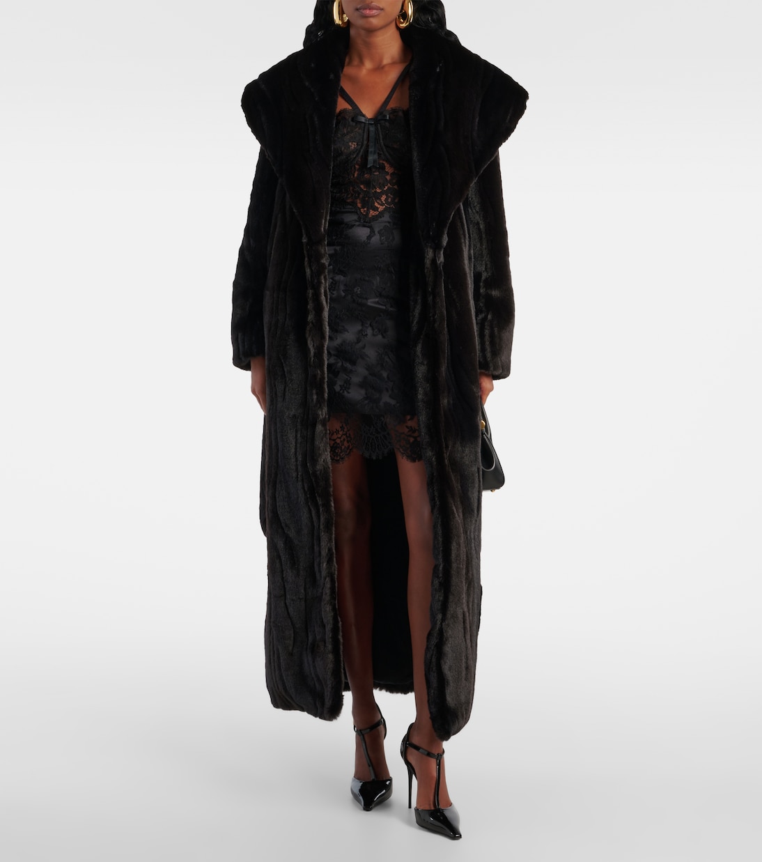 Manteau Giovanna en fourrure synthétique | Nour Hammour