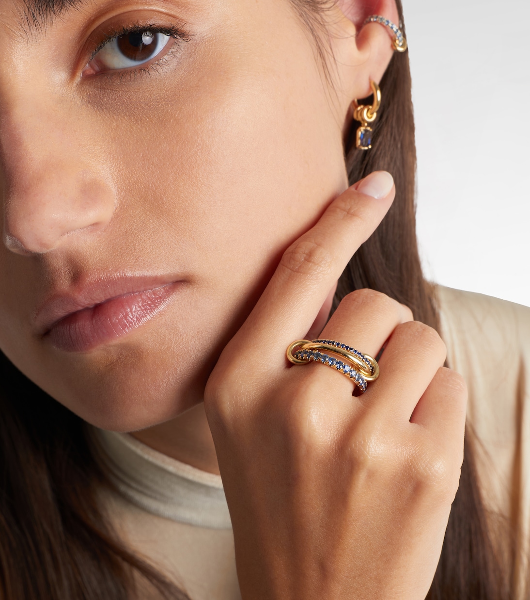 Norah 18kt gold ring with sapphires | Spinelli Kilcollin