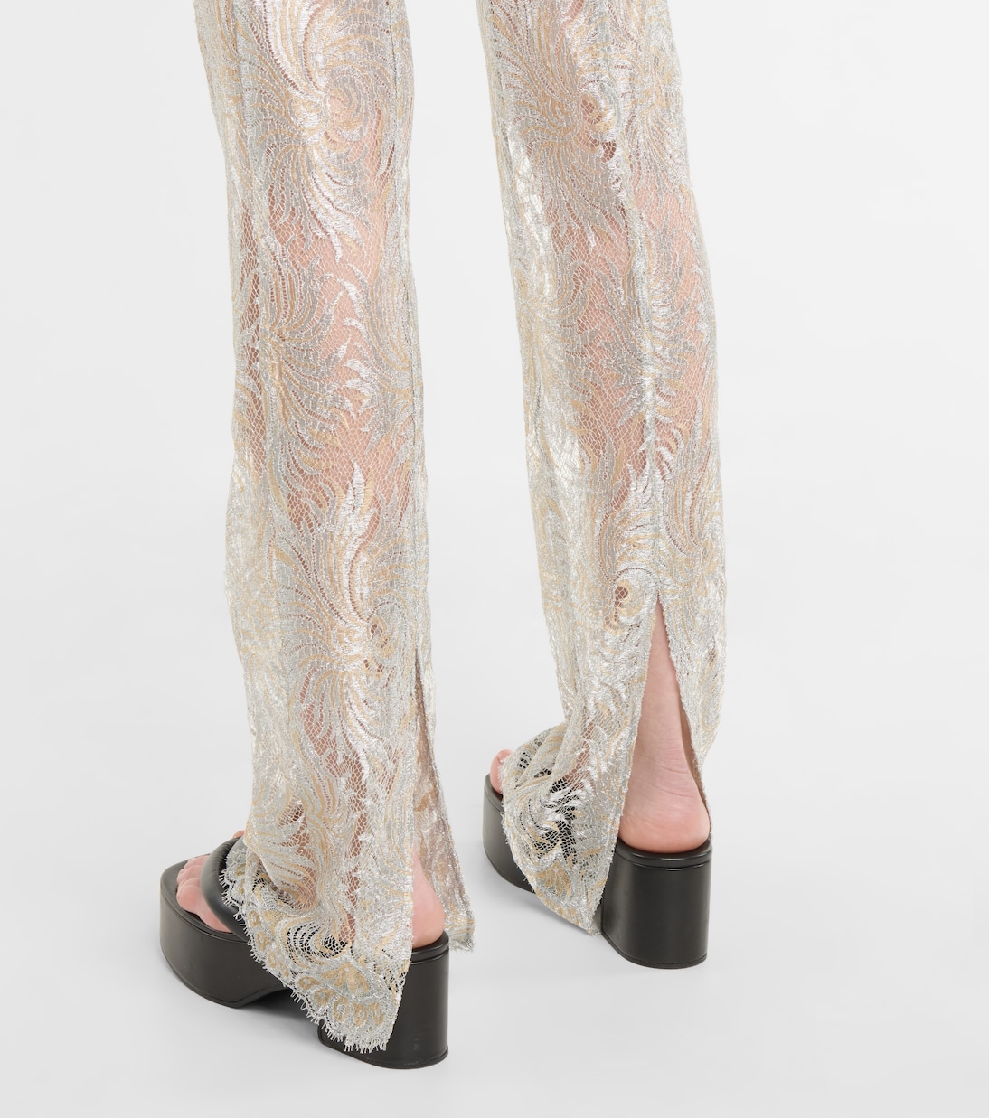 Pantalon évasé à taille basse en dentelle | Coperni