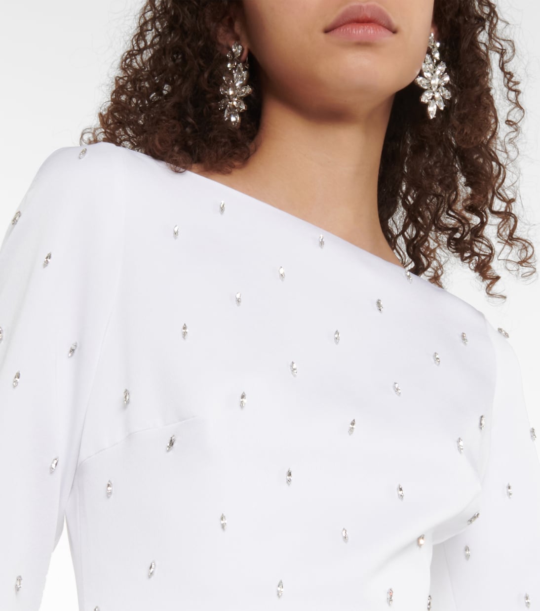 Verzierte Robe aus Satin | Rasario