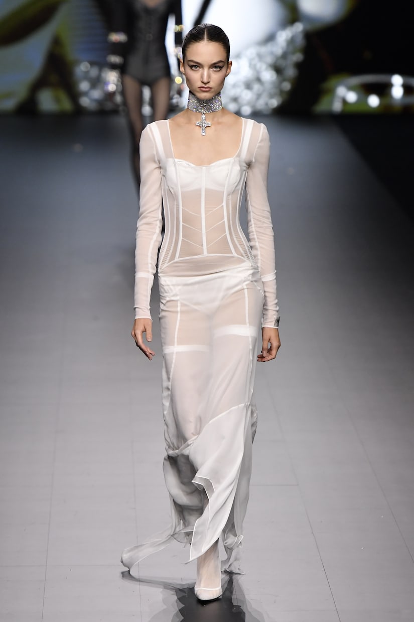x Kim - Abito lungo in georgette di misto seta | Dolce&Gabbana
