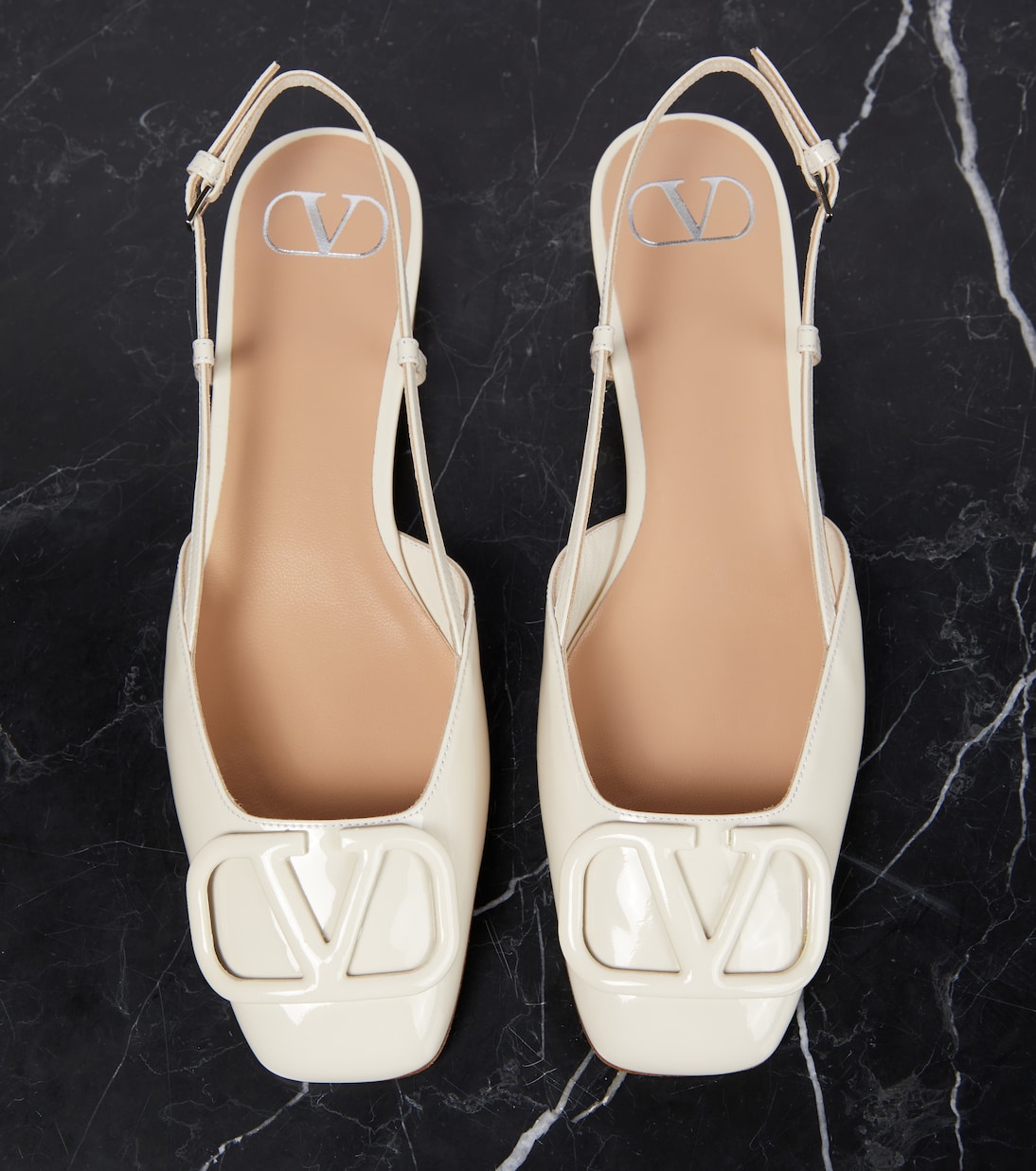 Slingback-Ballerinas VLogo Signature aus Lackleder | Valentino Garavani