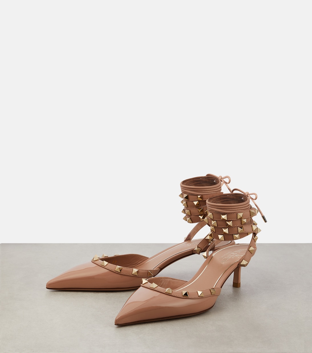 Escarpins Rockstud 50 en cuir verni | Valentino Garavani