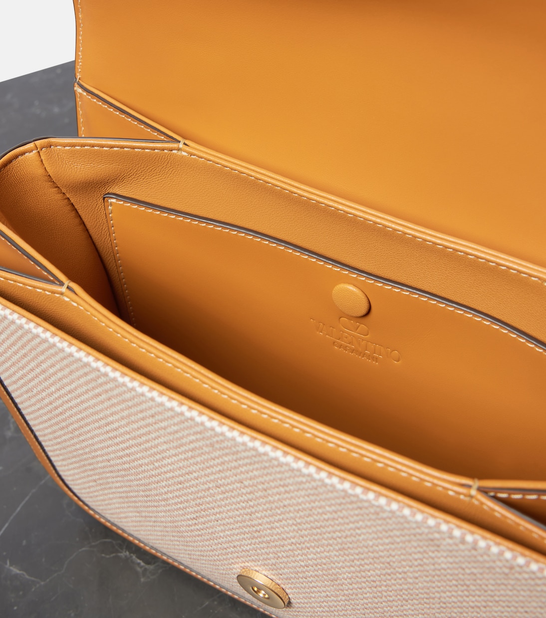 9TO5 VLogo canvas shoulder bag | Valentino Garavani
