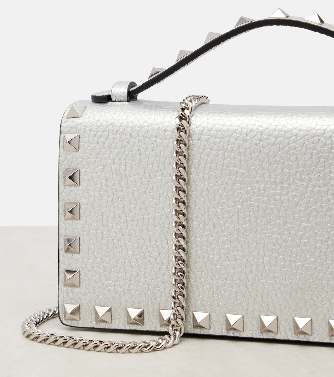 Rockstud Mini leather crossbody bag | Valentino Garavani