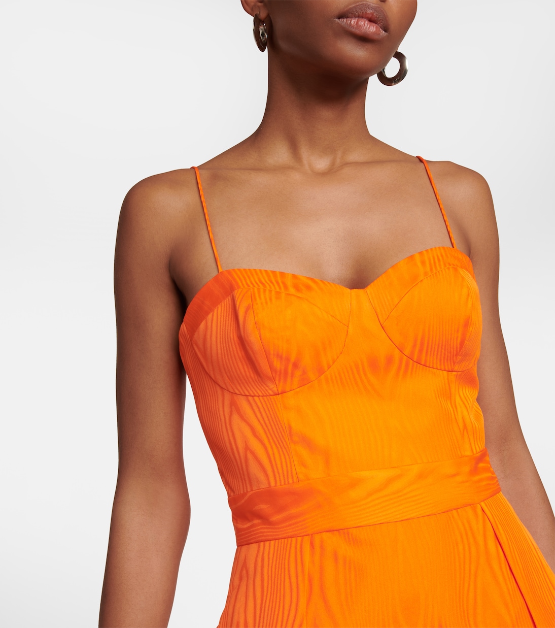 Robe Carmelita | Rebecca Vallance