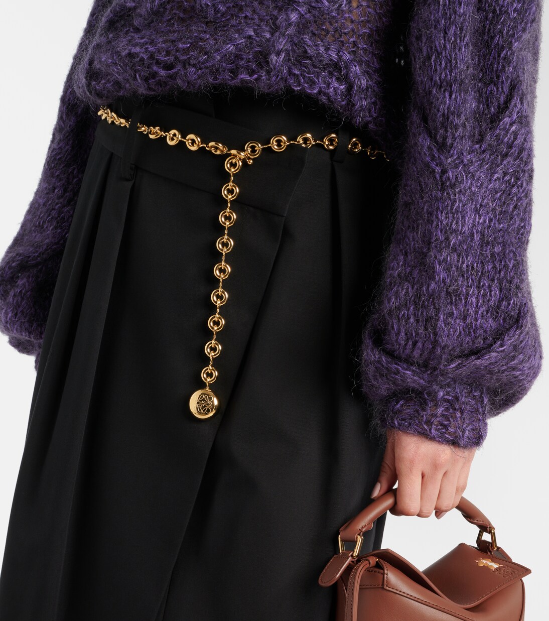 Cintura a catena LOEWE con motivo donut, stile giovane e trendy