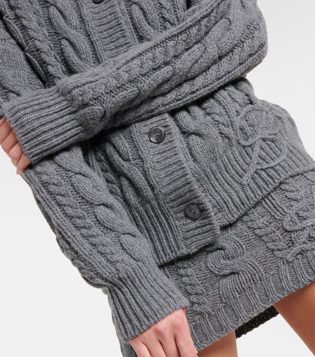 Cardigan in lana e cashmere a trecce | Blumarine