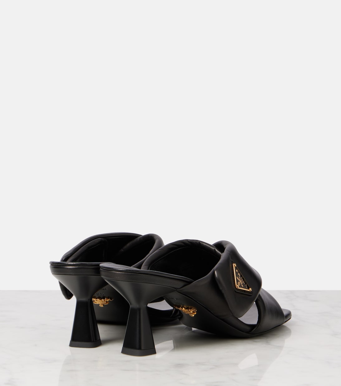 PRADA Muli in Pelle Intrecciata 65 - Stile Giovane e Moderno