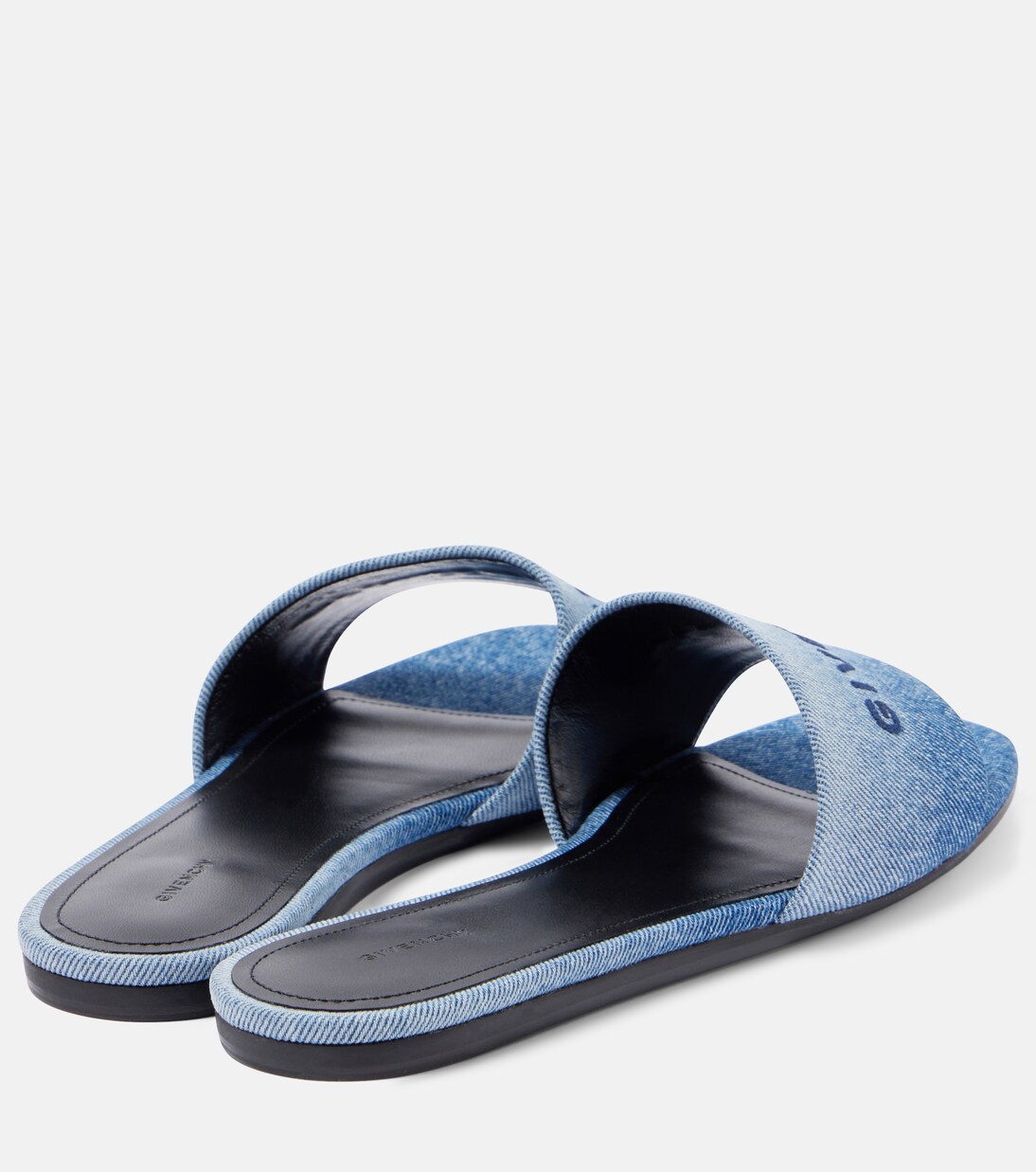 Givenchy Infradito in Denim per Giovani Stilisti