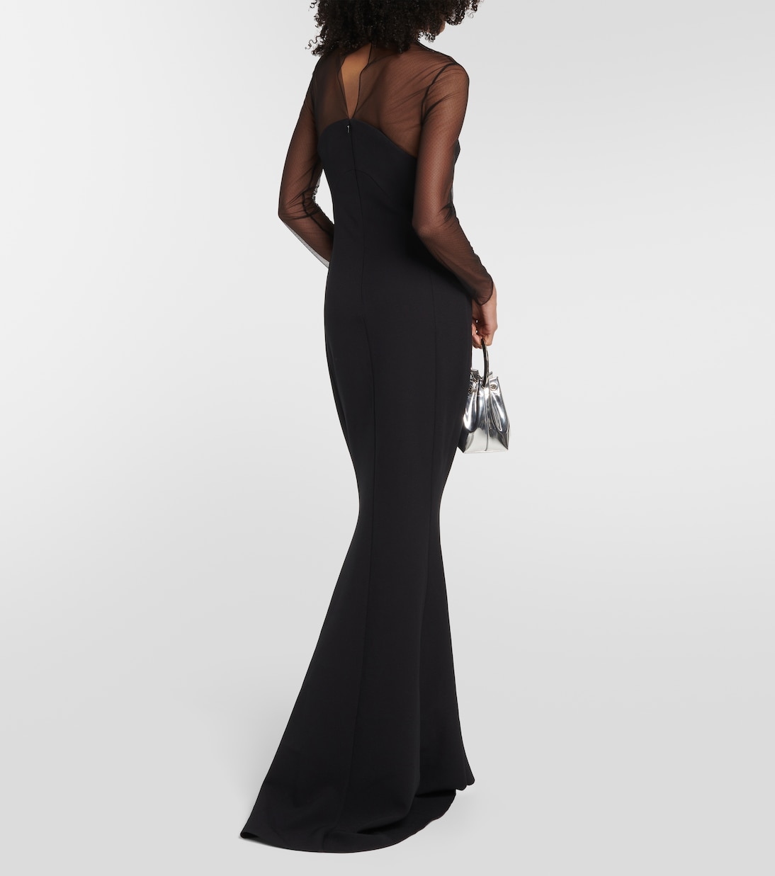 Abito lungo da sposa in crêpe | Safiyaa