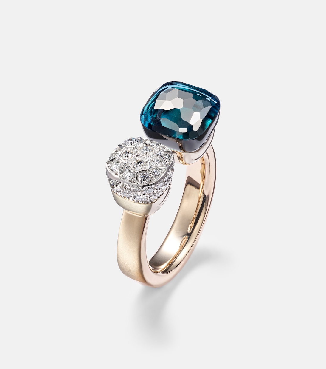 Anello Nudo in oro 18kt con topazio e diamanti | Pomellato