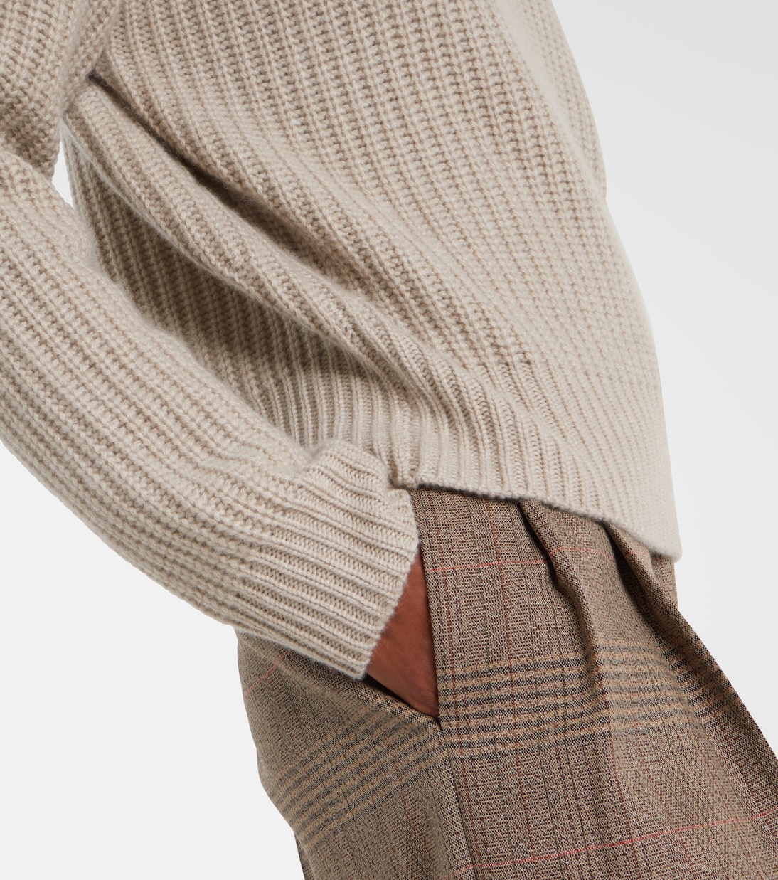 Julina cashmere turtleneck sweater | Lisa Yang