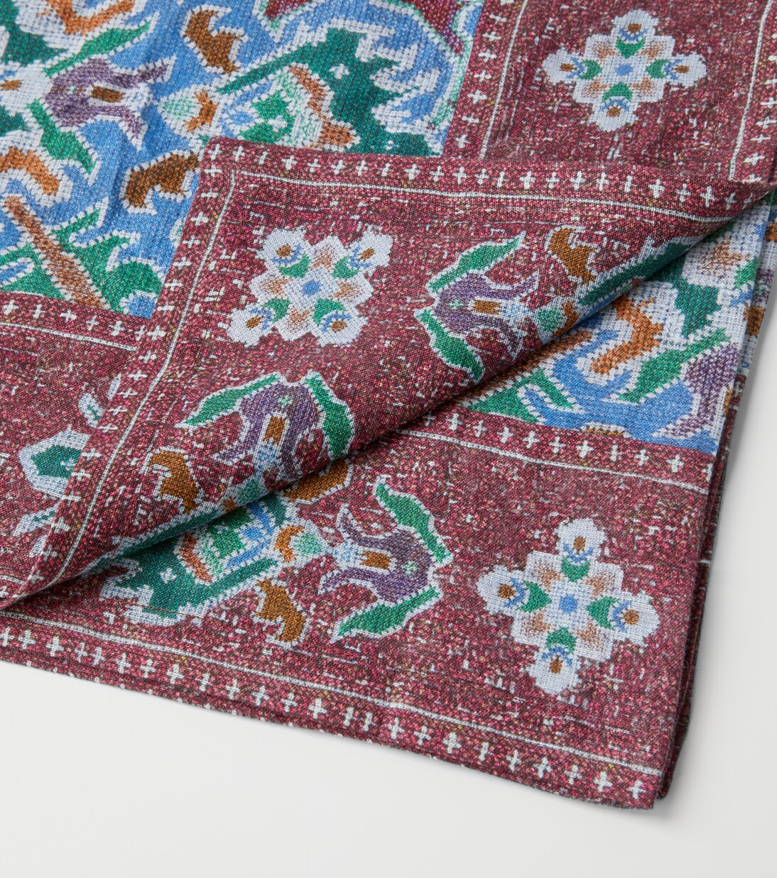 Fiamma Square linen tablecloth | Cabana