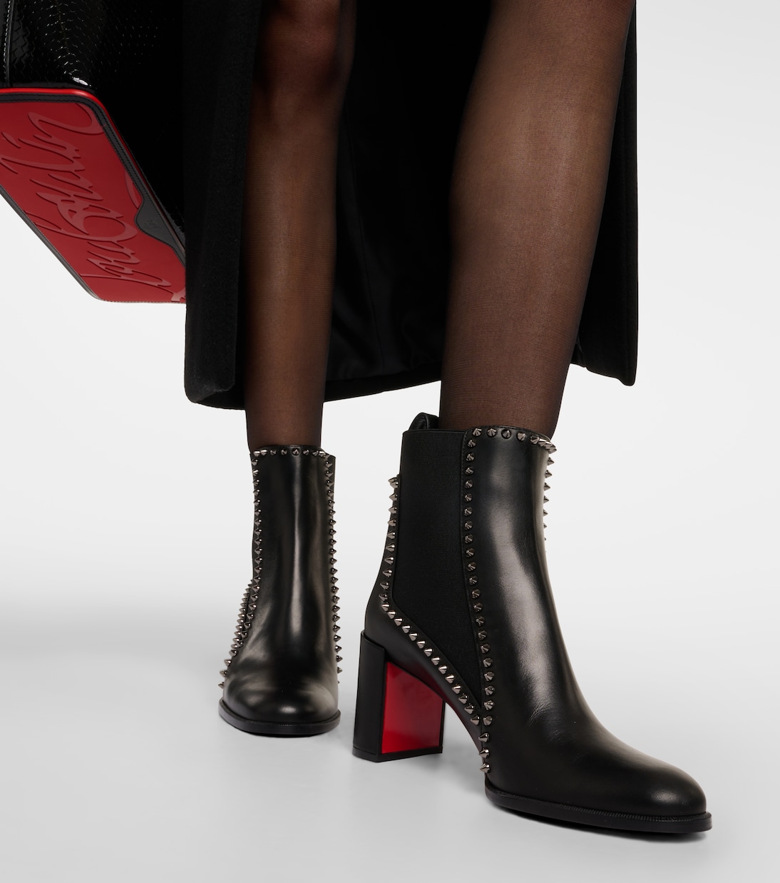 Bottines Out Line Spikes en cuir | Christian Louboutin