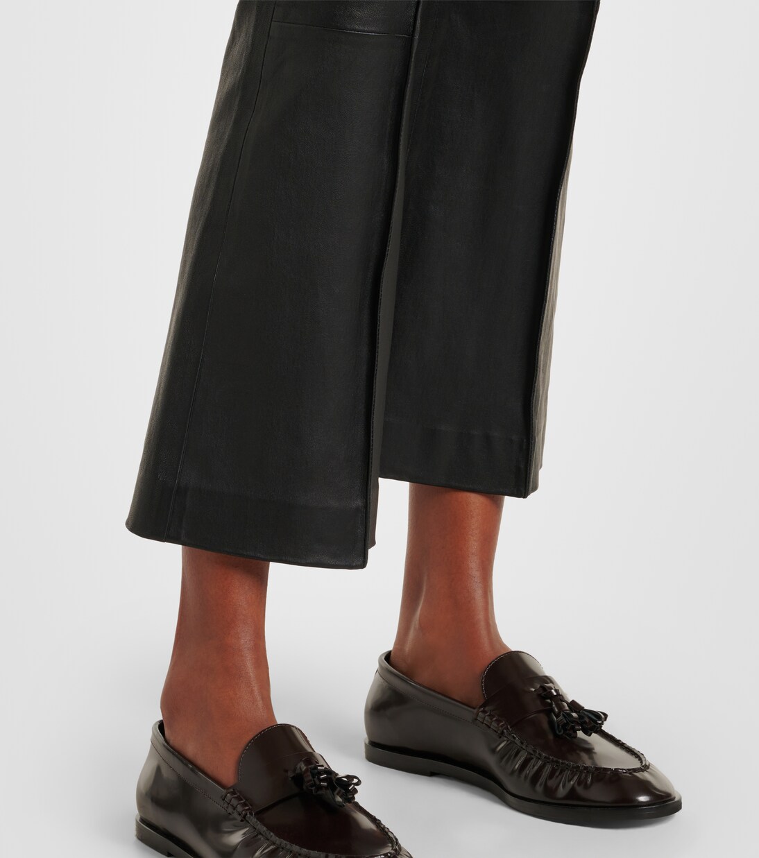 Pantalones Cortos de Cuero con Corte Flare para Jóvenes Vince