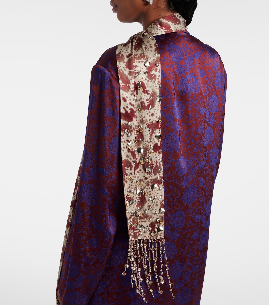 Sciarpa in seta frangiata con ricami Dries Van Noten per uno stile giovane e trendy