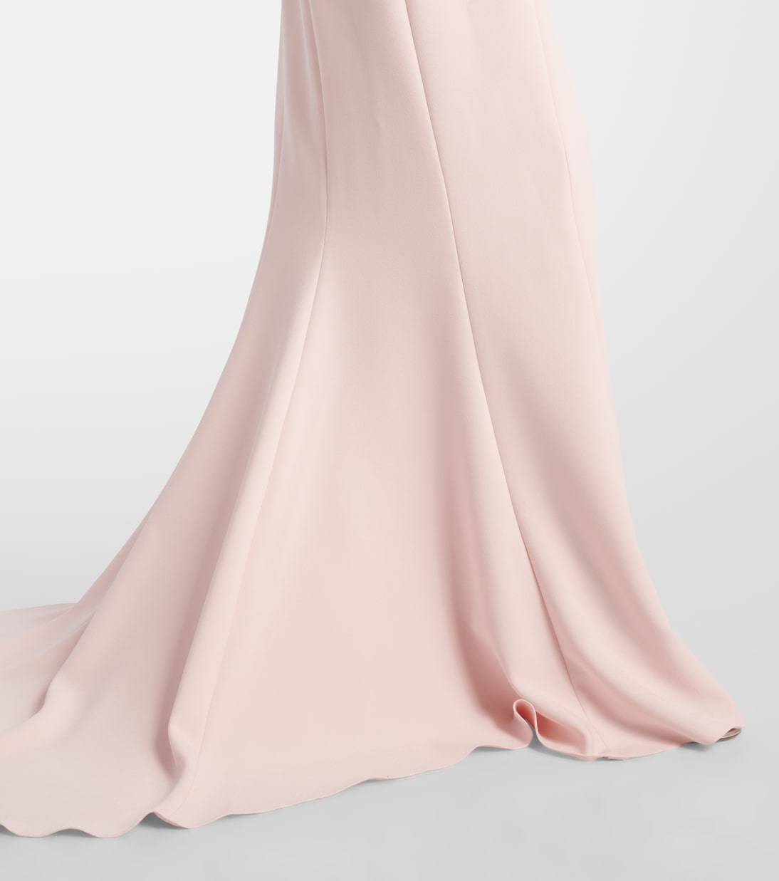 Trumpet crêpe gown | Safiyaa